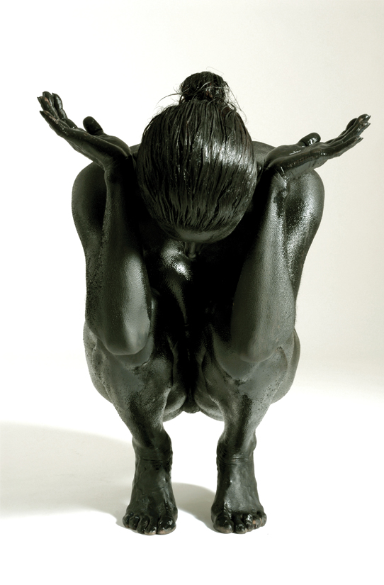 donna dipinta di nero (5)